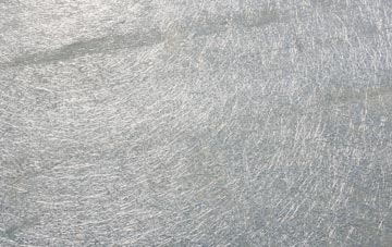 Cliobh laminate fibreglass or shingles?